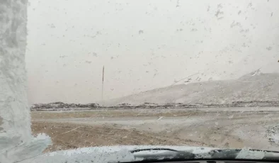 Ağrı’da Kar, Dolu ve Sağanak Yağış Hayat Durma Noktasına Getirdi